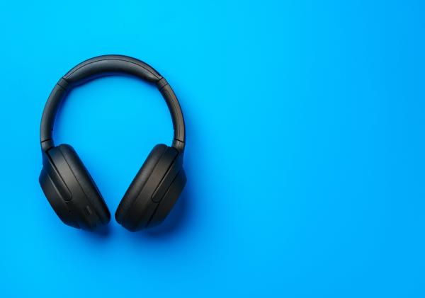 Best Noise-Cancelling Headphones for Every Budget