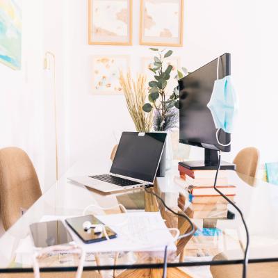 10 Must-Have Gadgets for a High-Performance Home Office